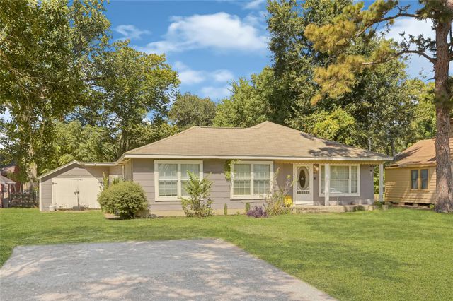 117 Pecan Drive, Baytown, TX 77520