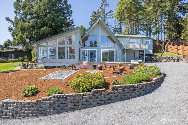 382 Discovery Way, Sequim, WA 98382