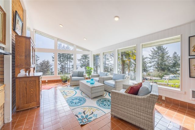 382 Discovery Way, Sequim, WA 98382