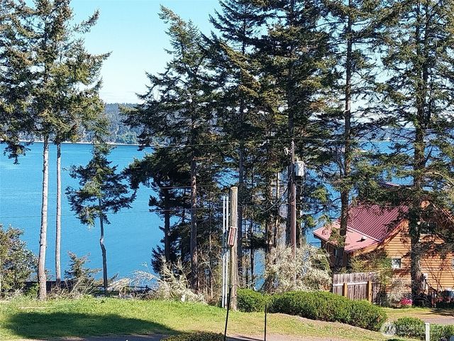 382 Discovery Way, Sequim, WA 98382