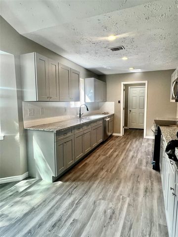 2410 Rolling Glen Drive, Spring, TX 77373