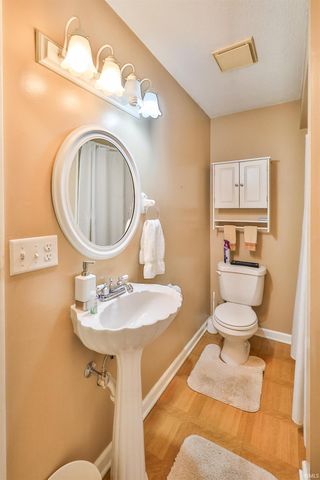 10017 Neil Armstrong Court, Fort Wayne, IN 46804