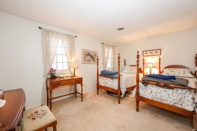 10017 Neil Armstrong Court, Fort Wayne, IN 46804