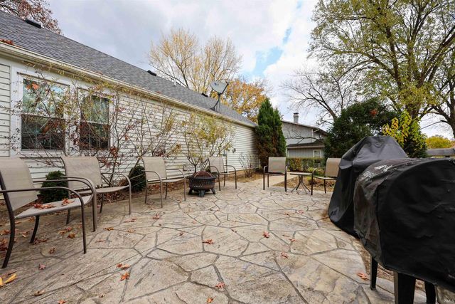 10017 Neil Armstrong Court, Fort Wayne, IN 46804