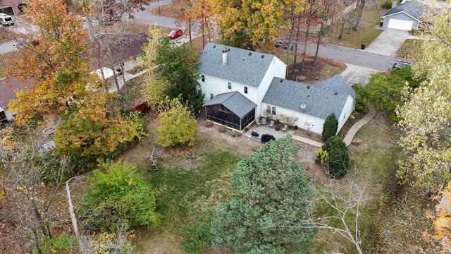 10017 Neil Armstrong Court, Fort Wayne, IN 46804