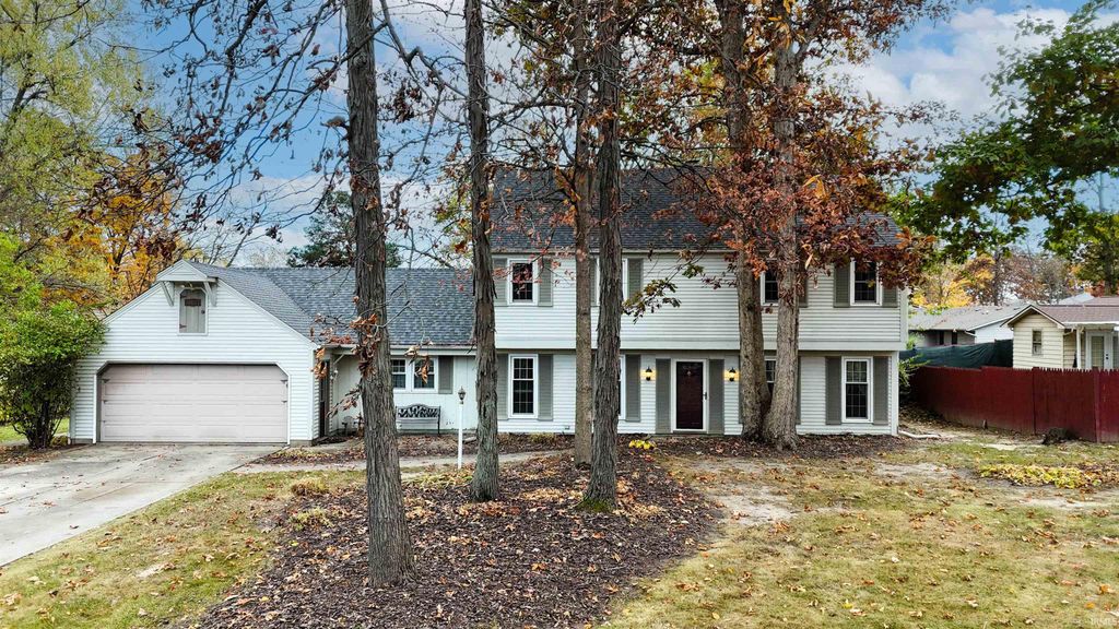 10017 Neil Armstrong Court, Fort Wayne, IN 46804