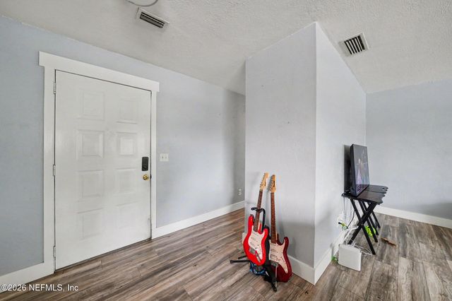 1180 BALFOUR Drive, Deltona, FL 32725