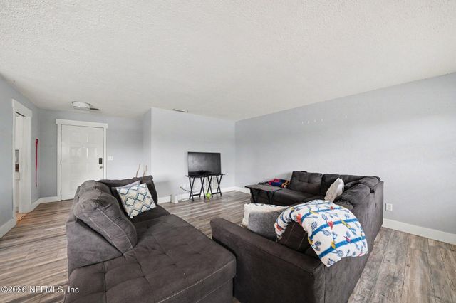 1180 BALFOUR Drive, Deltona, FL 32725