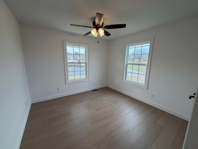 110 Queens Drive, East Bernstadt, KY 40729