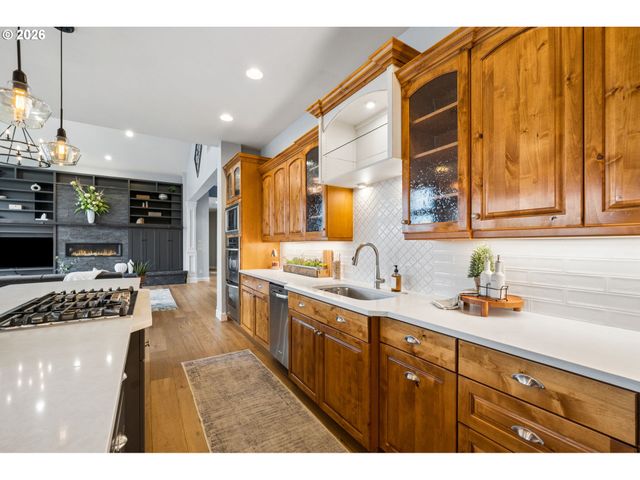 5108 Nw 145TH St, Vancouver, WA 98685