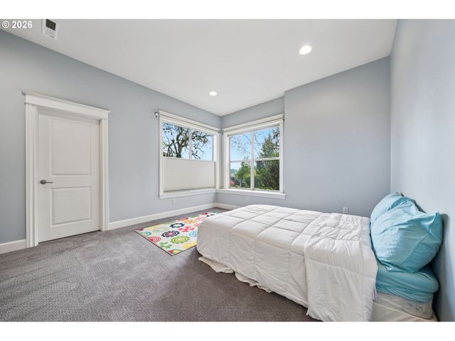 5108 Nw 145TH St, Vancouver, WA 98685