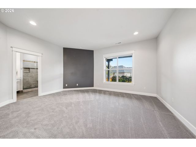 5108 Nw 145TH St, Vancouver, WA 98685