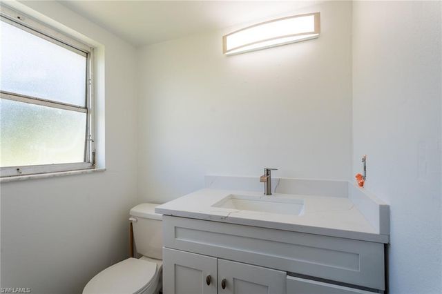 13002 10th ST, Fort Myers, FL 33905