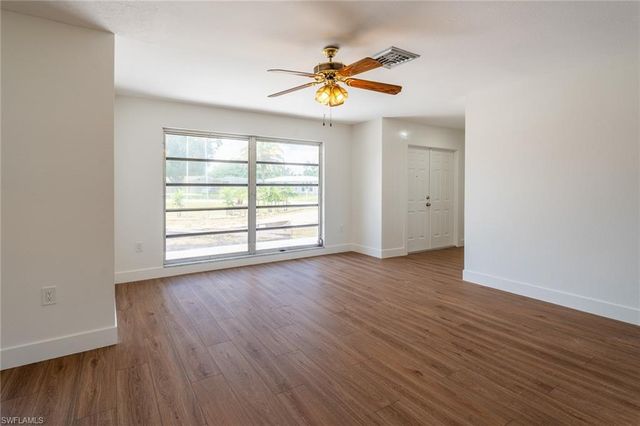 13002 10th ST, Fort Myers, FL 33905