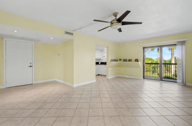 701 NW 19th Street 401, Fort Lauderdale, FL 33311