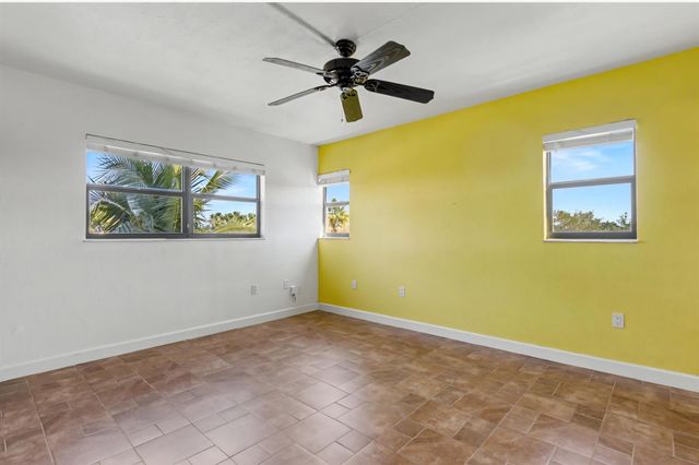 701 NW 19th Street 401, Fort Lauderdale, FL 33311