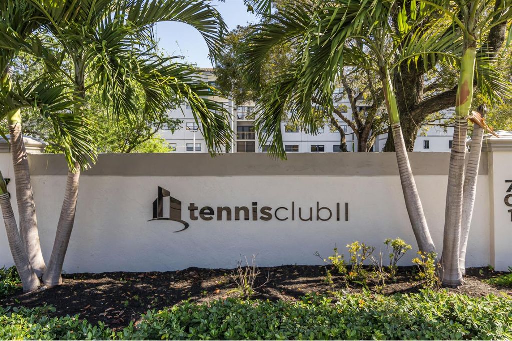 701 NW 19th Street 401, Fort Lauderdale, FL 33311