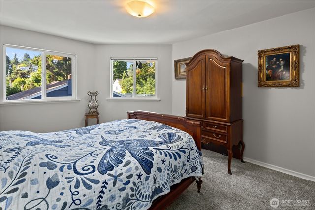 707 W Bertona Street, Seattle, WA 98119