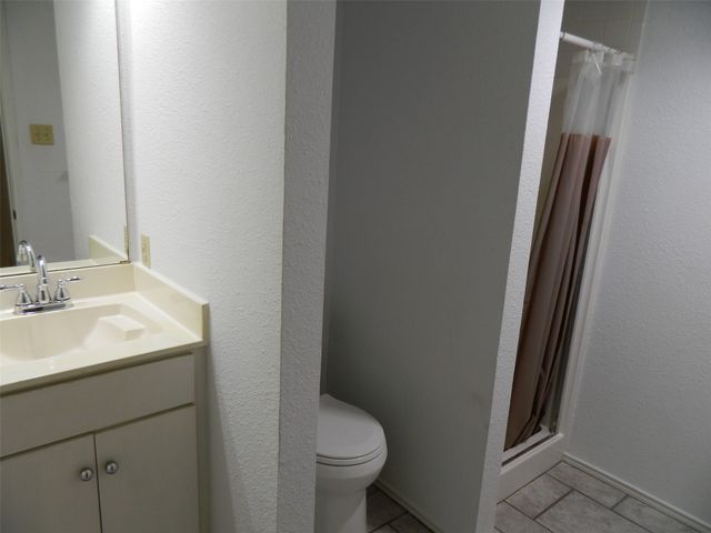1004 Palamino Drive, Leonard, TX 75452