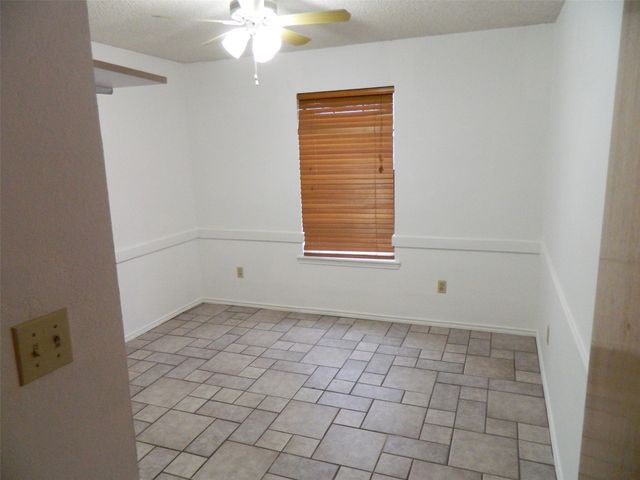 1004 Palamino Drive, Leonard, TX 75452