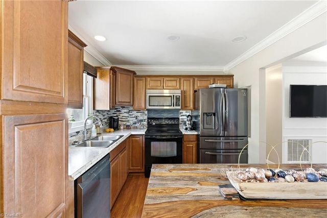 6012 Stanleyville Drive, Rural Hall, NC 27045