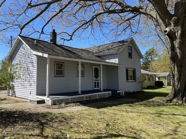 7942 Hill Street, Montague, MI 49437