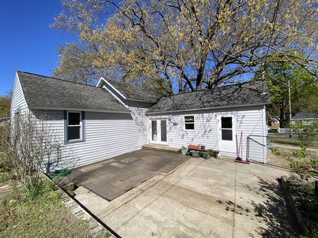 7942 Hill Street, Montague, MI 49437