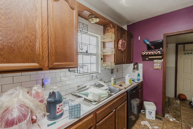 637 S Millwood, Wichita, KS 67213