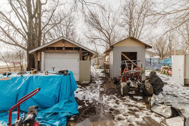 637 S Millwood, Wichita, KS 67213