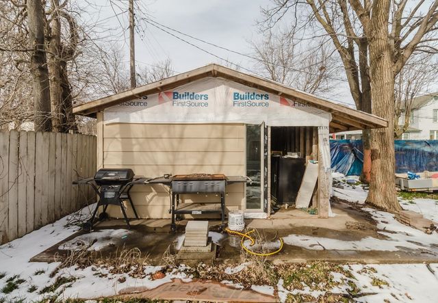 637 S Millwood, Wichita, KS 67213