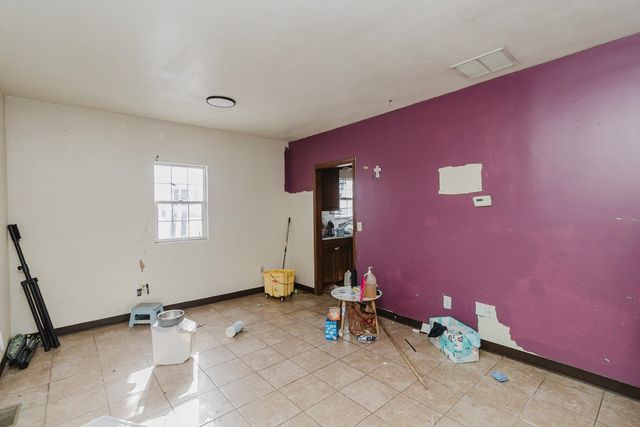 637 S Millwood, Wichita, KS 67213