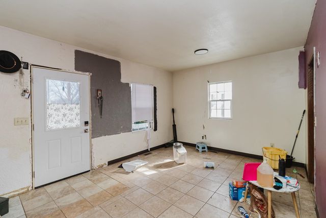 637 S Millwood, Wichita, KS 67213