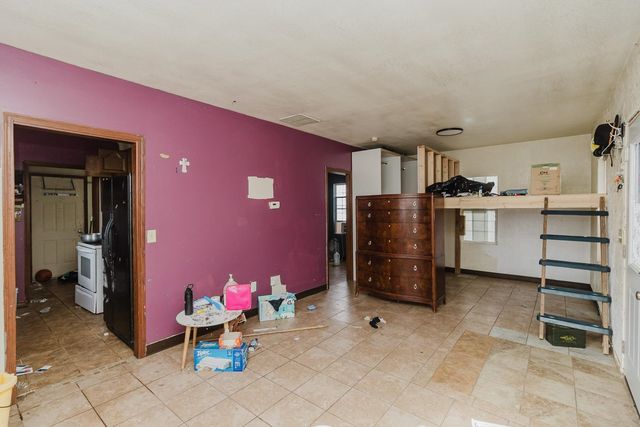 637 S Millwood, Wichita, KS 67213