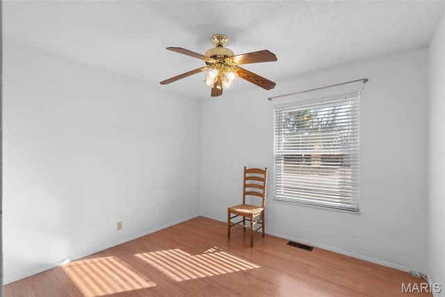 11239 Terry Avenue, Bridgeton, MO 63044