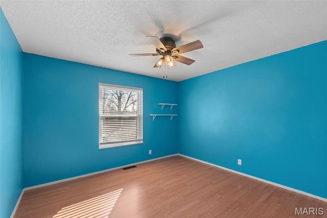 11239 Terry Avenue, Bridgeton, MO 63044