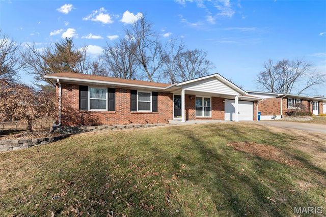 11239 Terry Avenue, Bridgeton, MO 63044
