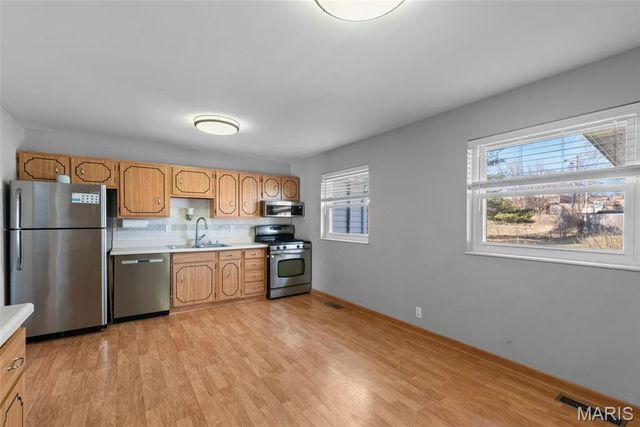 11239 Terry Avenue, Bridgeton, MO 63044