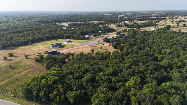 415 Rolling Hills Boulevard, Alvord, TX 76225