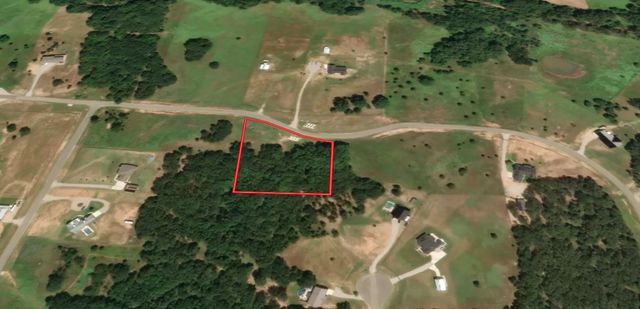415 Rolling Hills Boulevard, Alvord, TX 76225