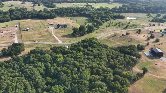 415 Rolling Hills Boulevard, Alvord, TX 76225