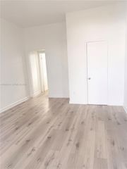 836 NW 10th St 1-4, Hallandale Beach, FL 33009