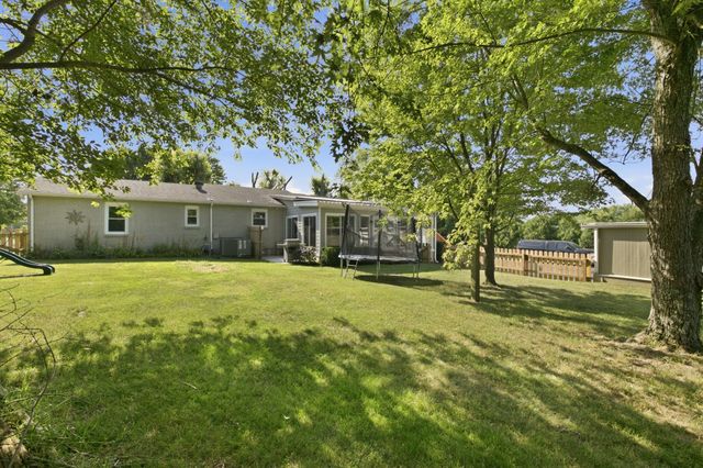 2613 Country Haven Dr, Thompsons Station, TN 37179