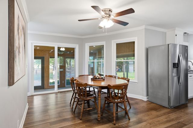 2613 Country Haven Dr, Thompsons Station, TN 37179