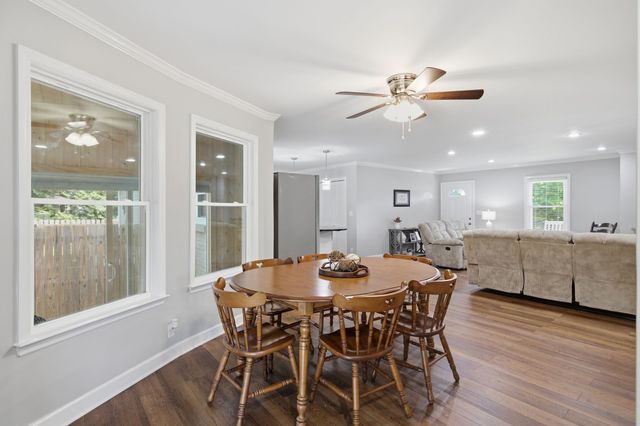 2613 Country Haven Dr, Thompsons Station, TN 37179