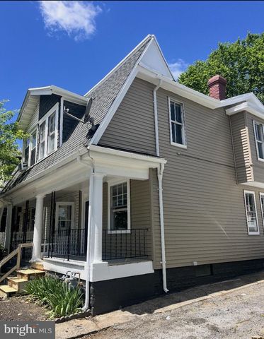 2334 LUCE ST, Harrisburg, PA 17104