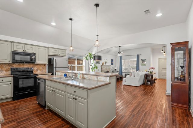 5807 112th Street, Lubbock, TX 79424