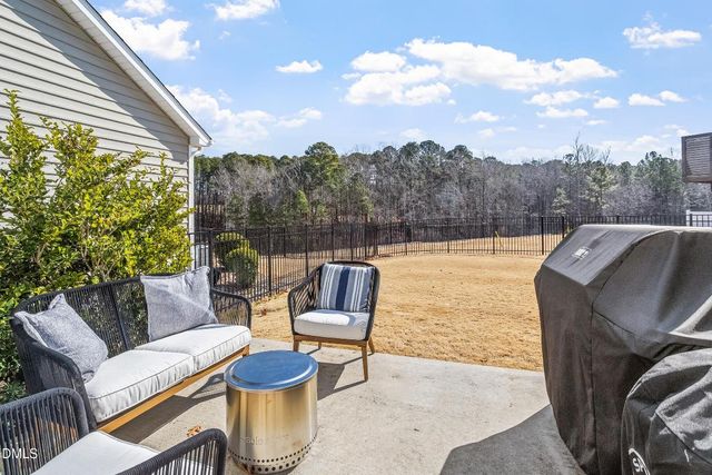 1602 Farm Pond Trail, Durham, NC 27703