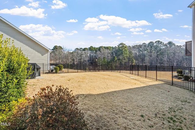1602 Farm Pond Trail, Durham, NC 27703