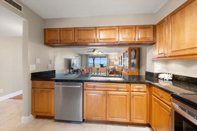 4450 GULF BOULEVARD 110, St Pete Beach, FL 33706