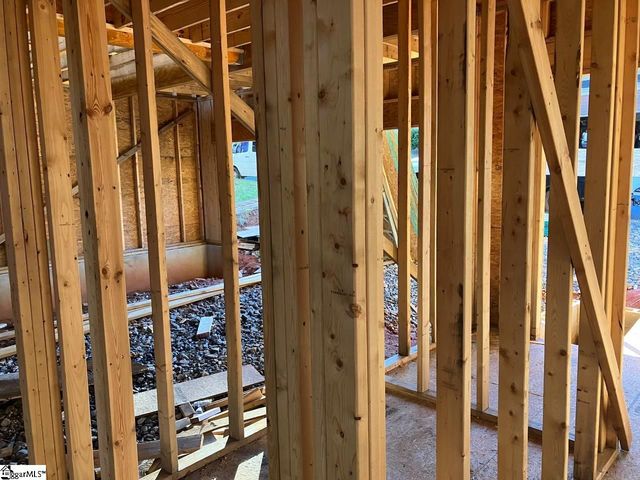 405 Landstone Terrace, Boiling Springs, SC 29316